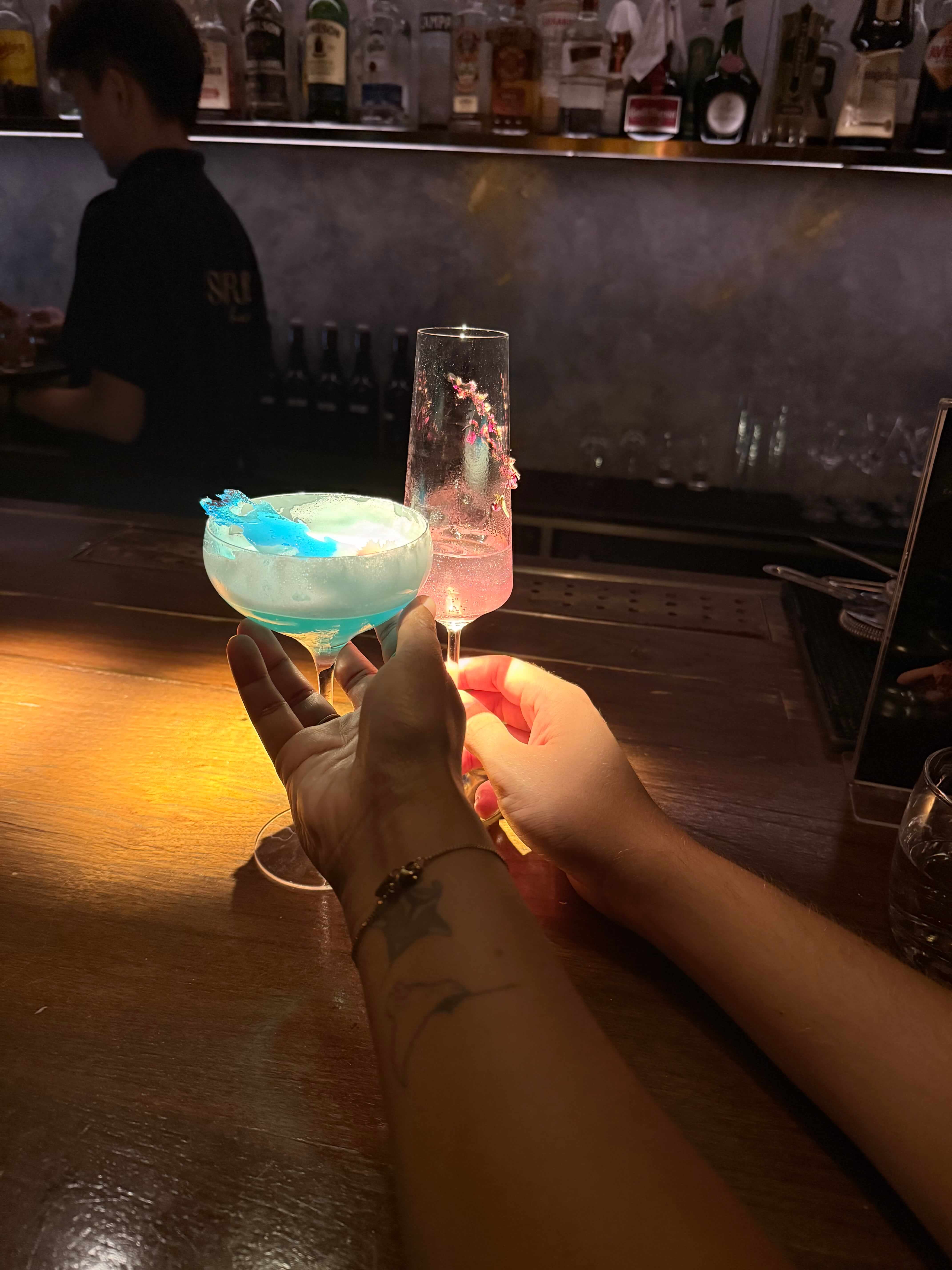 surr bar